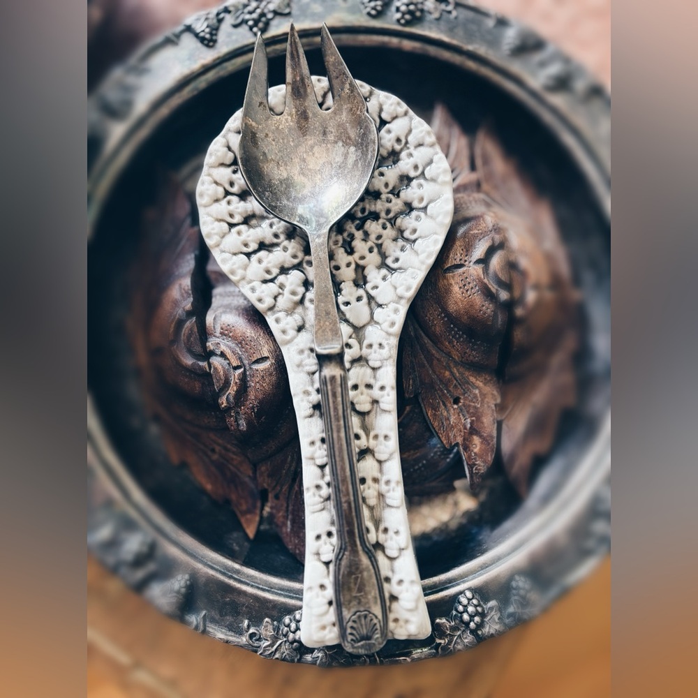 Spoon Dish Skulls Skulls Skulls - Picture 4 of 12